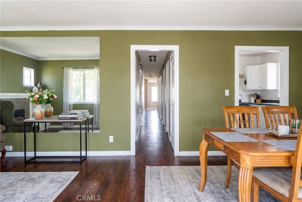 8437 San Vincente