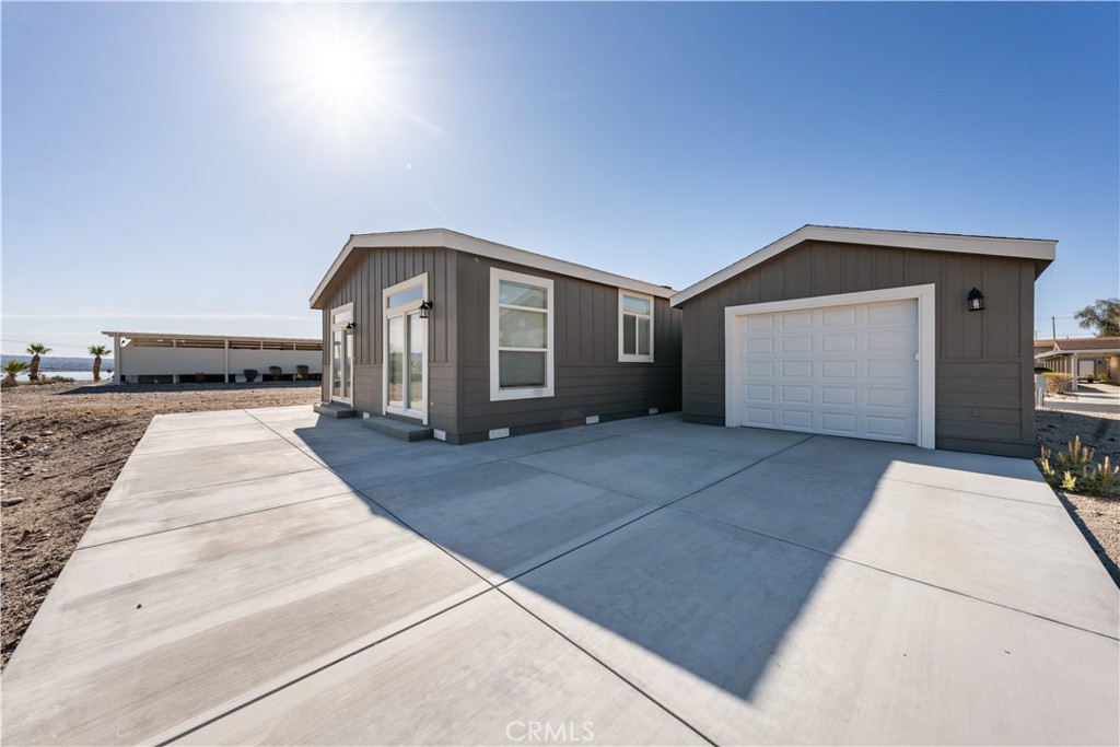 12600 Havasu Lake Road 74
