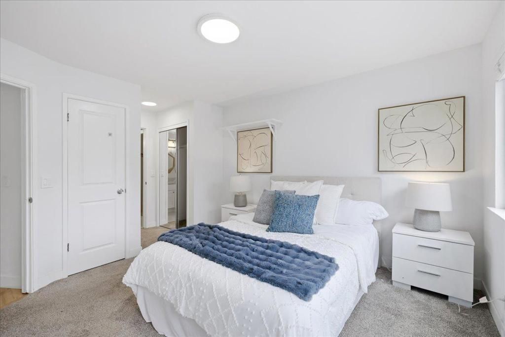 listing image 130726944073102968029