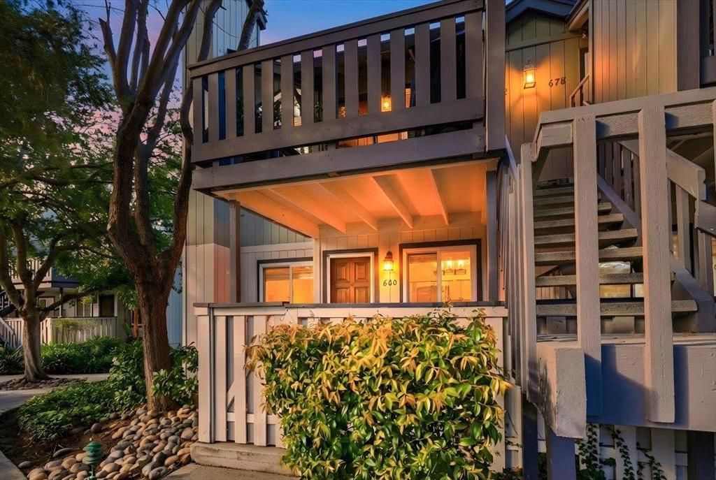 listing image 130727457719765257377