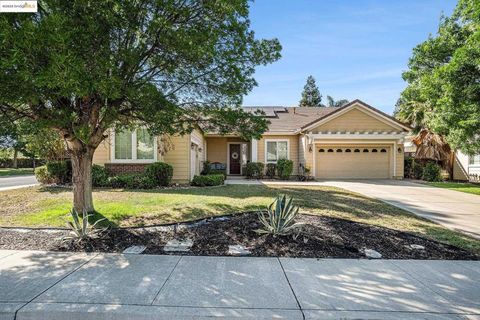 1839 Elizabeth Way Brentwood CA 94513