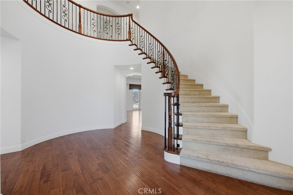 30425 La Presa Loop, Temecula, CA, 92592, USA, 5 Bedrooms Bedrooms, ,6 BathroomsBathrooms,Residential,Active,30425 La Presa Loop,DW26168947