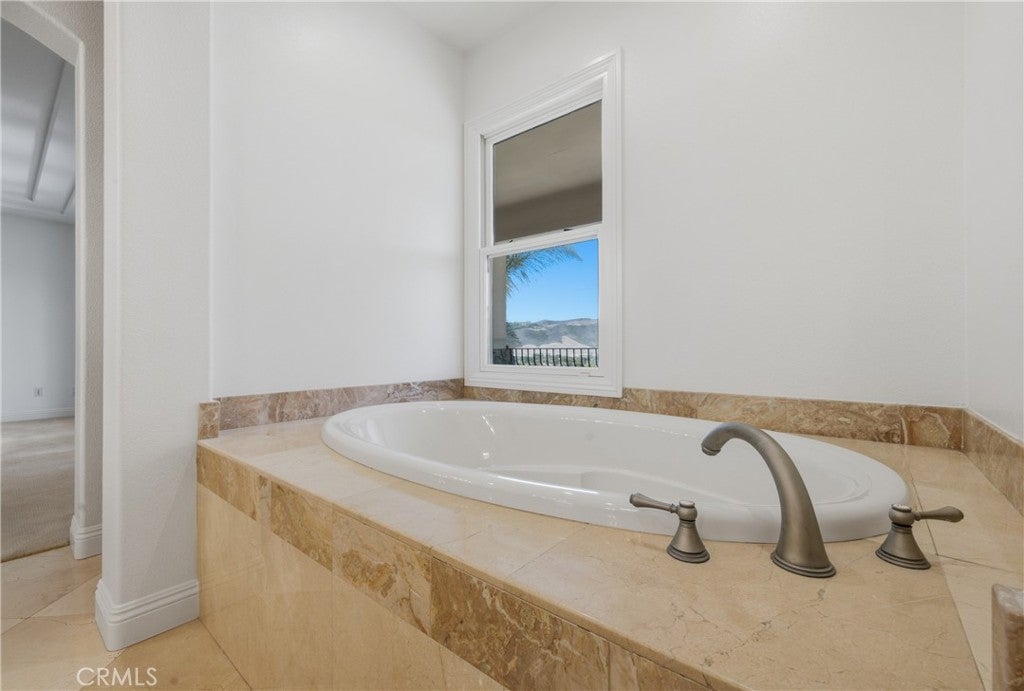 30425 La Presa Loop, Temecula, CA, 92592, USA, 5 Bedrooms Bedrooms, ,6 BathroomsBathrooms,Residential,Active,30425 La Presa Loop,DW26168947