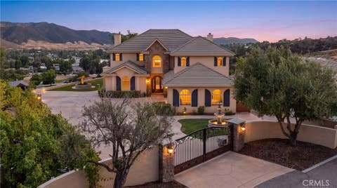 Photo of 30425 La Presa Loop, Temecula, CA 92592 (MLS # DW26168947)