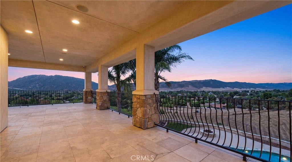 30425 La Presa Loop, Temecula, CA, 92592, USA, 5 Bedrooms Bedrooms, ,6 BathroomsBathrooms,Residential,Active,30425 La Presa Loop,DW26168947