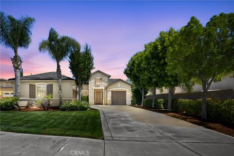 Photo of 31052 Pinon Pine CIR, Winchester, CA 92596 (MLS # OC26106909)