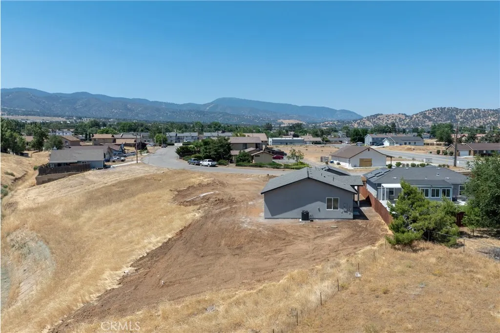 Tehachapi, California 93561, United States, 3 Bedrooms Bedrooms, ,2 BathroomsBathrooms,Residential,Active,172488