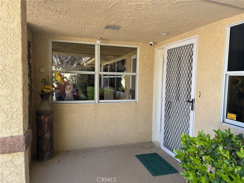 14695 Greenbriar