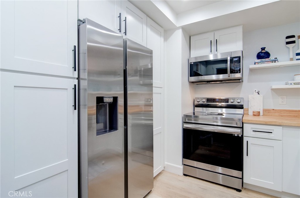 Huntington Landmark Townhomes (HLAN) - Residential