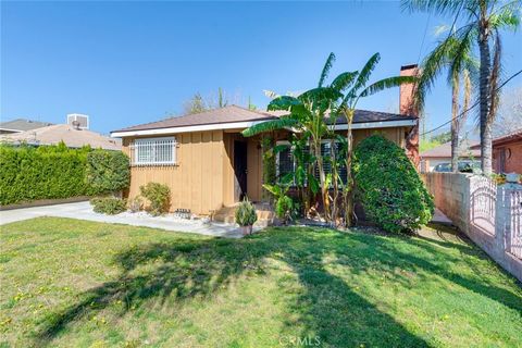 Photo of 640 W 29th St, San Bernardino, CA 92405 (MLS # CV26054673)