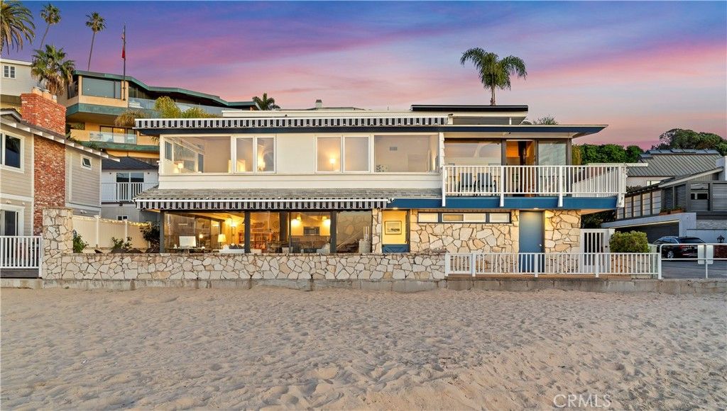 Photo of 2708 Shell Street, Corona Del Mar, CA 92625 (MLS # NP26010584)