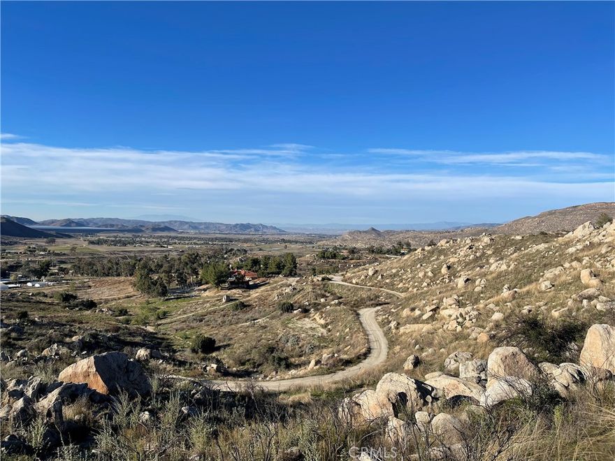 Country Living at its Best! Come see this 10 acre parcel right off of Minto rd and Minutes from town. You'll enjoy 180 degree views overlooking Diamond lake, the snow capped mountains during the day and the beautiful city lights at night. The property has been roughly graded, creating the perfect canvas for your dream property to take shape! No utilities have been connected, although there is an electric power pole a short distance away on the adjacent property.