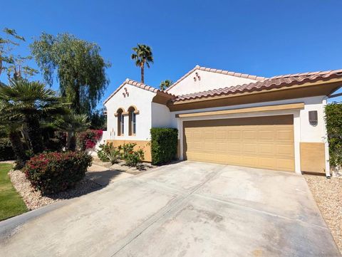 Photo of 102 Mission Lake Way Way, Rancho Mirage, CA 92270 (MLS # 250040472SD)
