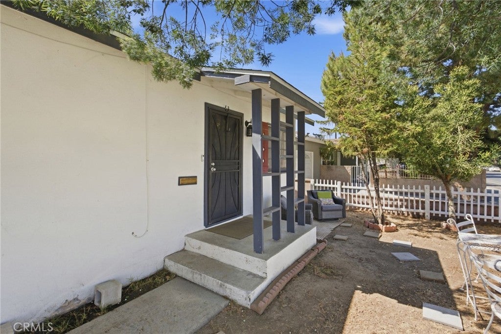 4570 Jurupa