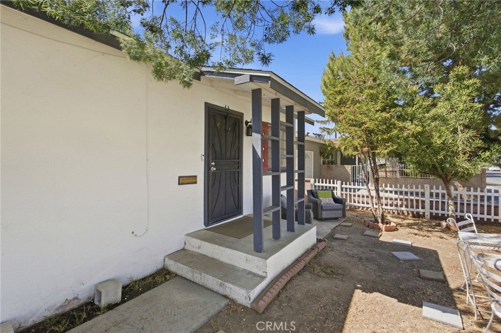 4570 Jurupa