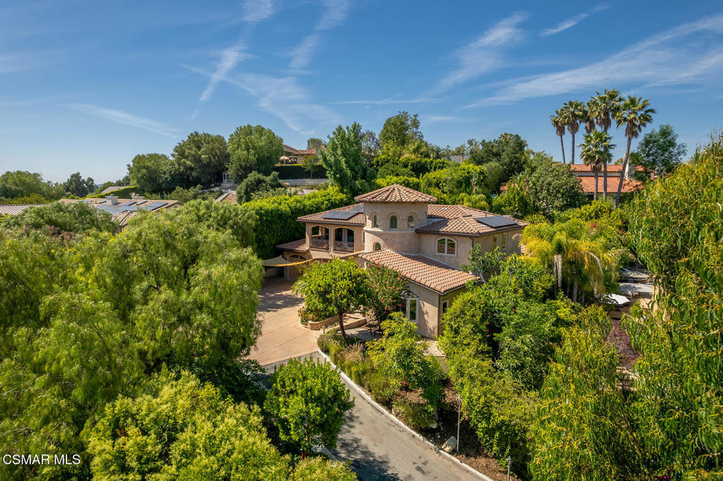 1605 E Hillcrest Drive A