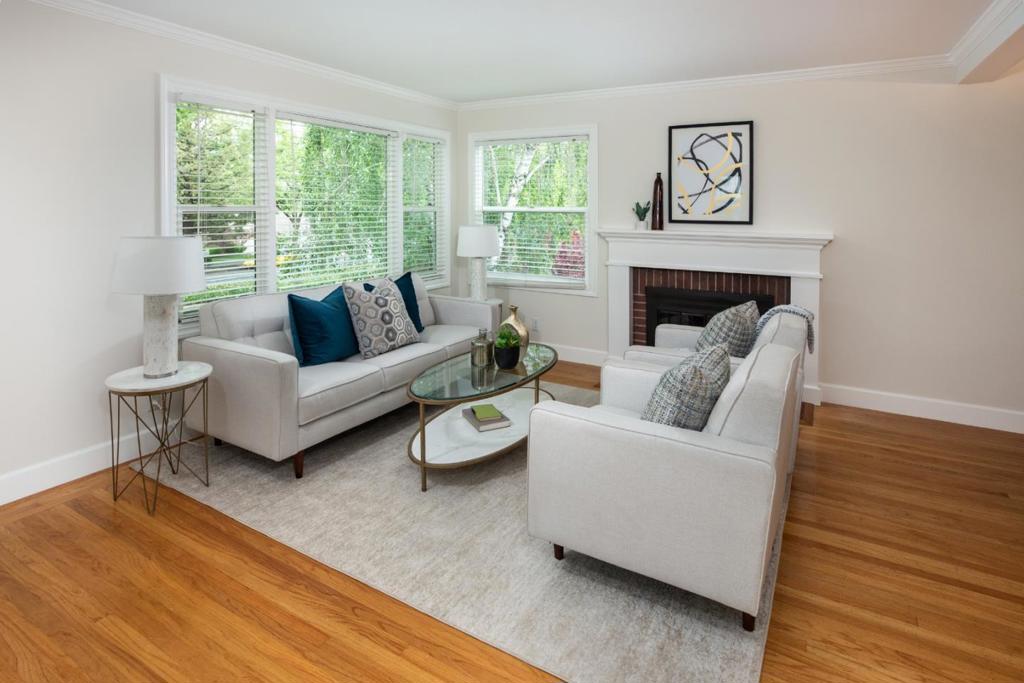 1802 Alameda De Las Pulgas