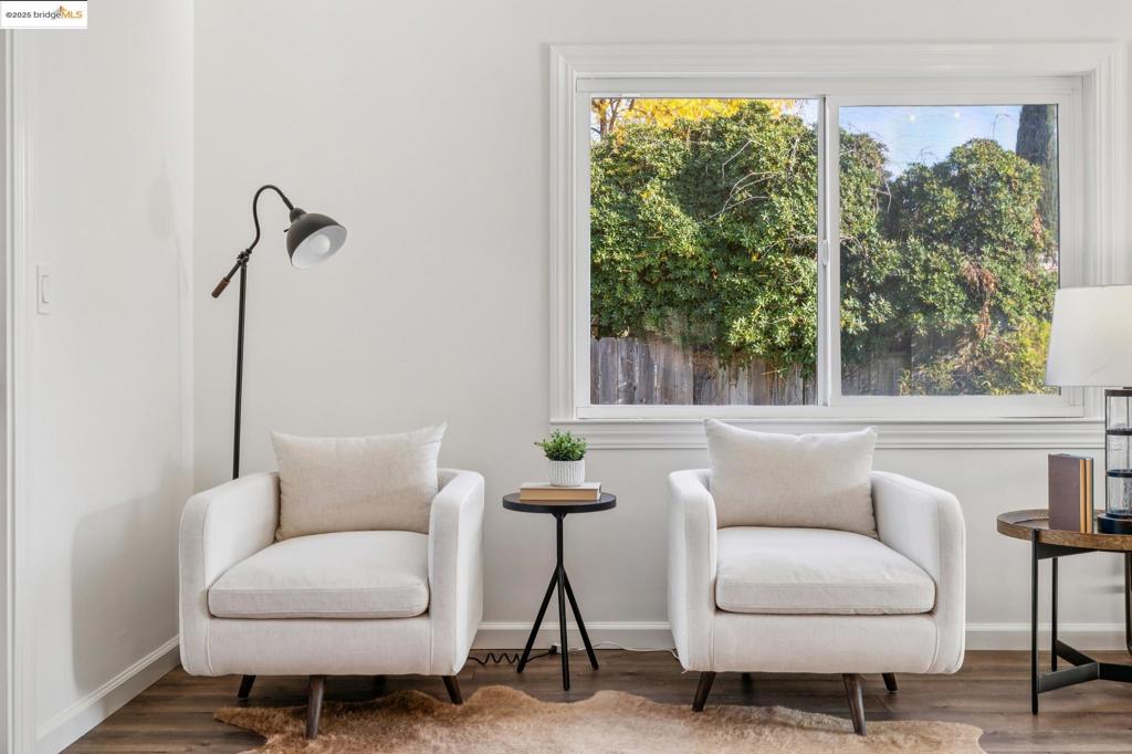 GREGORY GARDENS - Residential