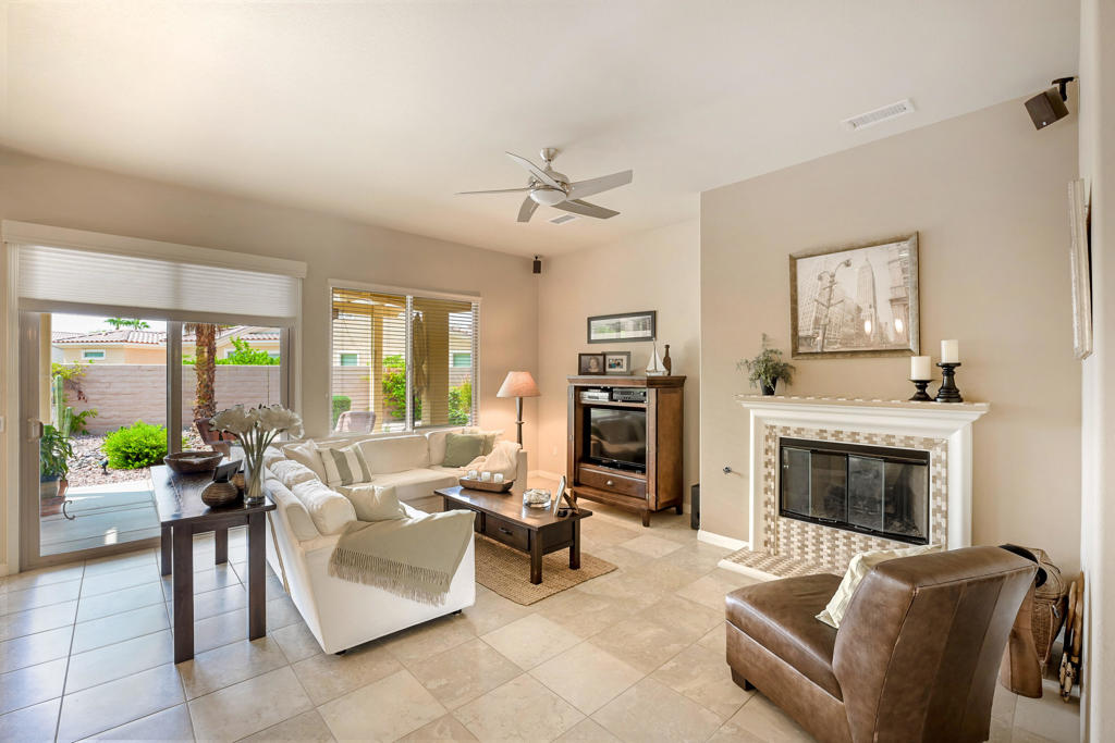 Sun City Shadow Hills (30921) - Residential