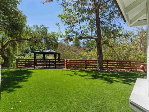 Photo of 2277 Dunstan St, Oceanside, CA 92054 (MLS # 260007714SD)