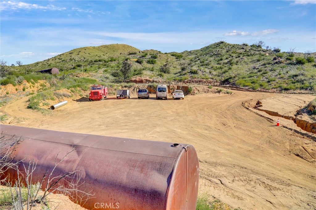 2 Decker Canyon Road