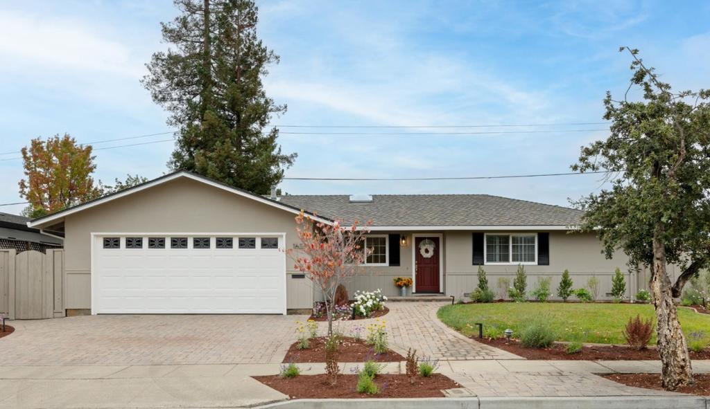 1656 Lachine Drive