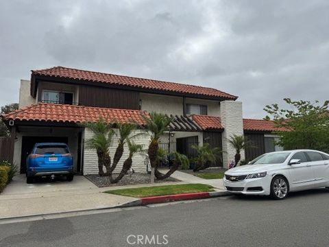16102 Malaga Lane Huntington Beach CA 92647