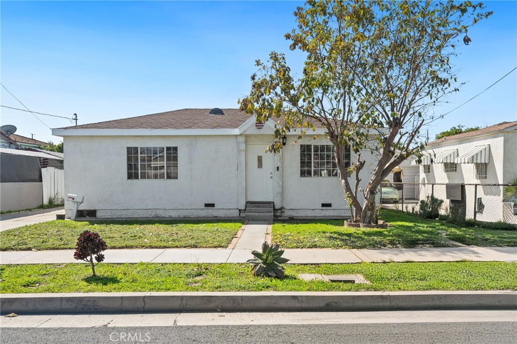4402 Hartle Avenue