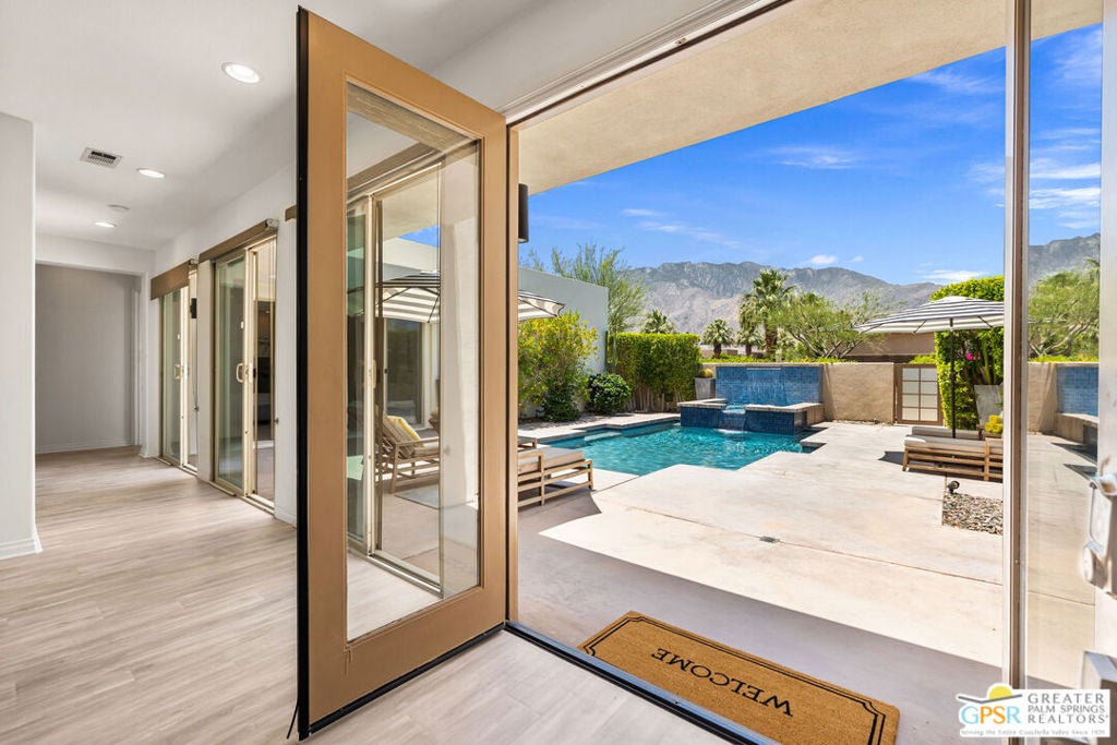 2684 Isabella Way