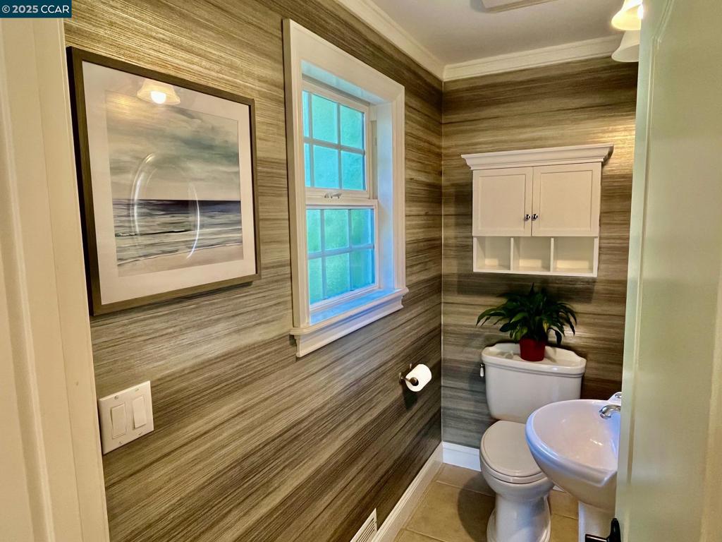 LAFAYETTE ORCHAR - Residential