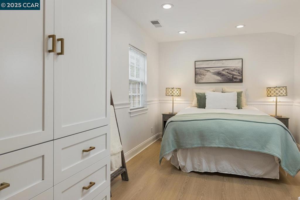 LAFAYETTE ORCHAR - Residential