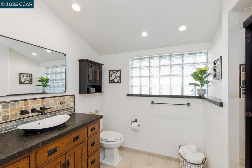 LAFAYETTE ORCHAR - Residential