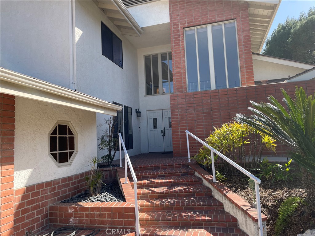 16 Bridlewood Circle