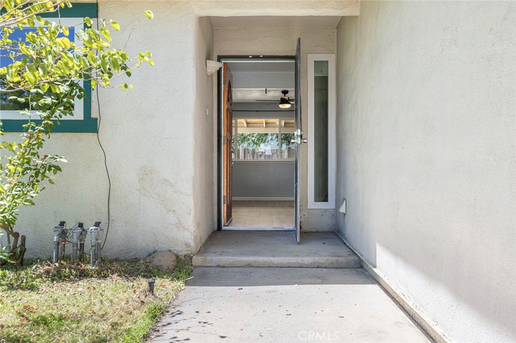 3318 Stanford Avenue