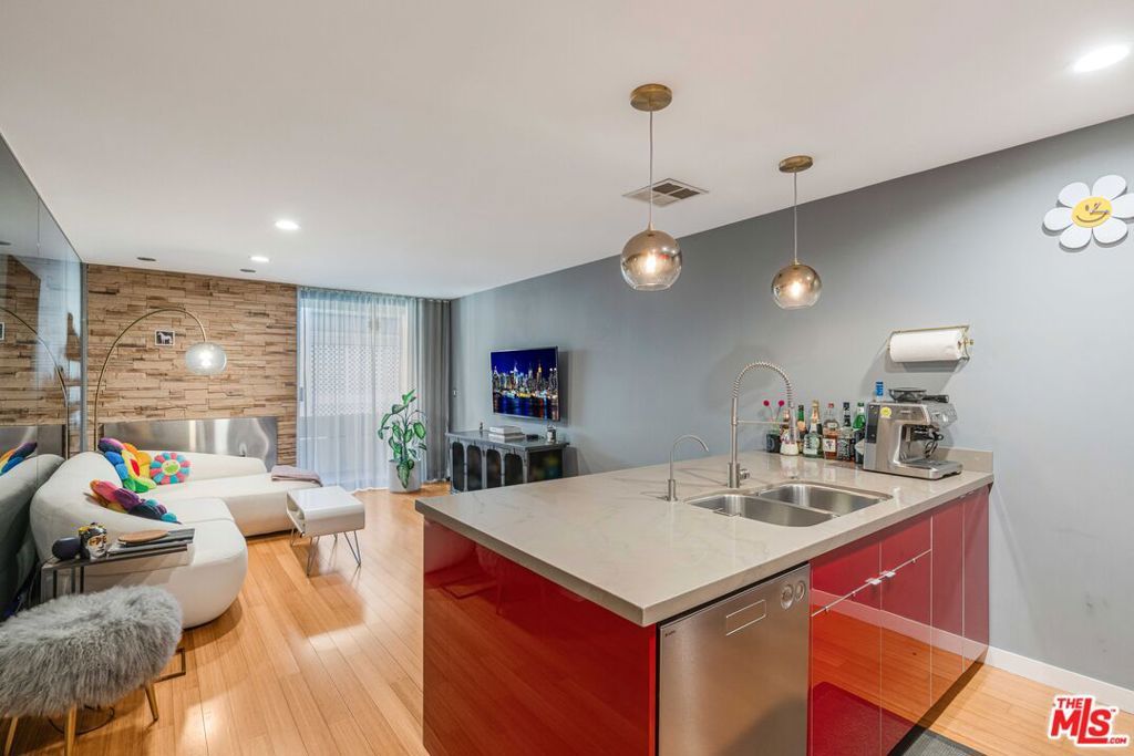 Photo of 750 N Kings Road #225, West Hollywood, CA 90069 (MLS # 26638565)