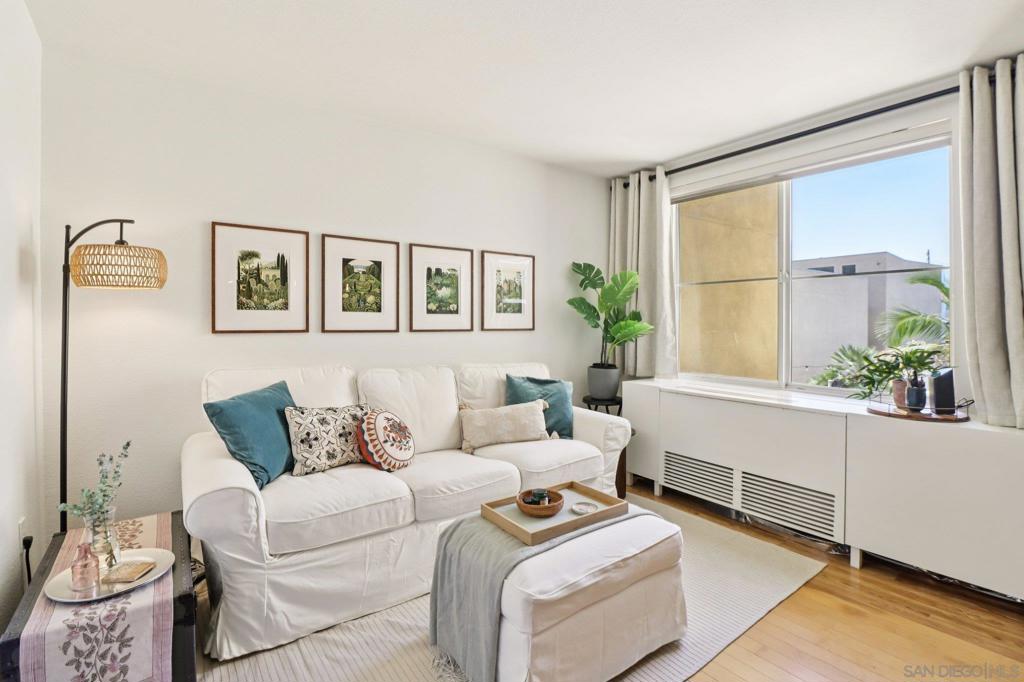 1970 Columbia Street 301