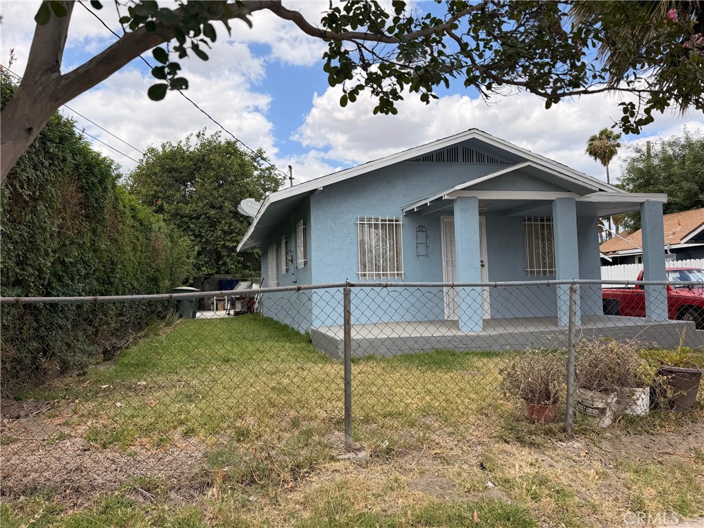 654 W OLIVE