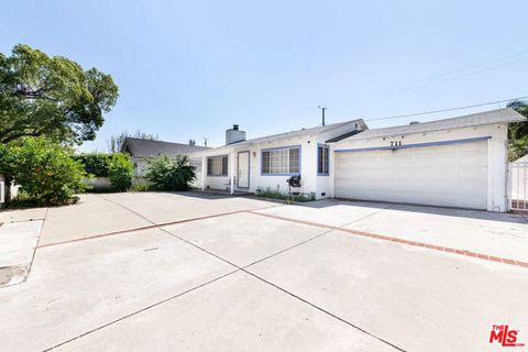 Photo of 711 N Priscilla Lane, Burbank, CA 91505 (MLS # 26702497)