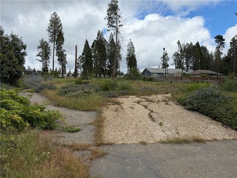 Photo of 14116 Wingate Cir, Magalia, CA 95954 (MLS # SN26087030)