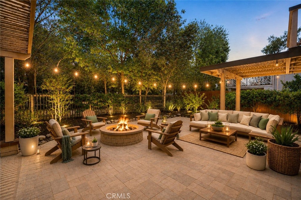 25072 Castlewood, Lake Forest CA 92630 - Photo 27