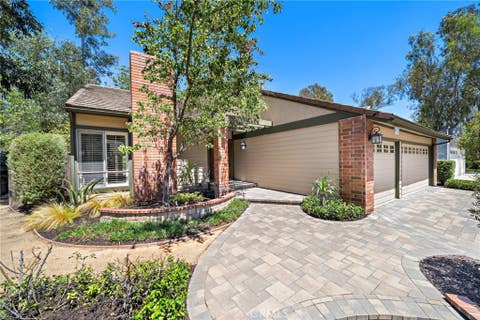 Photo of 25072 Castlewood, Lake Forest, CA 92630 (MLS # OC26165255)