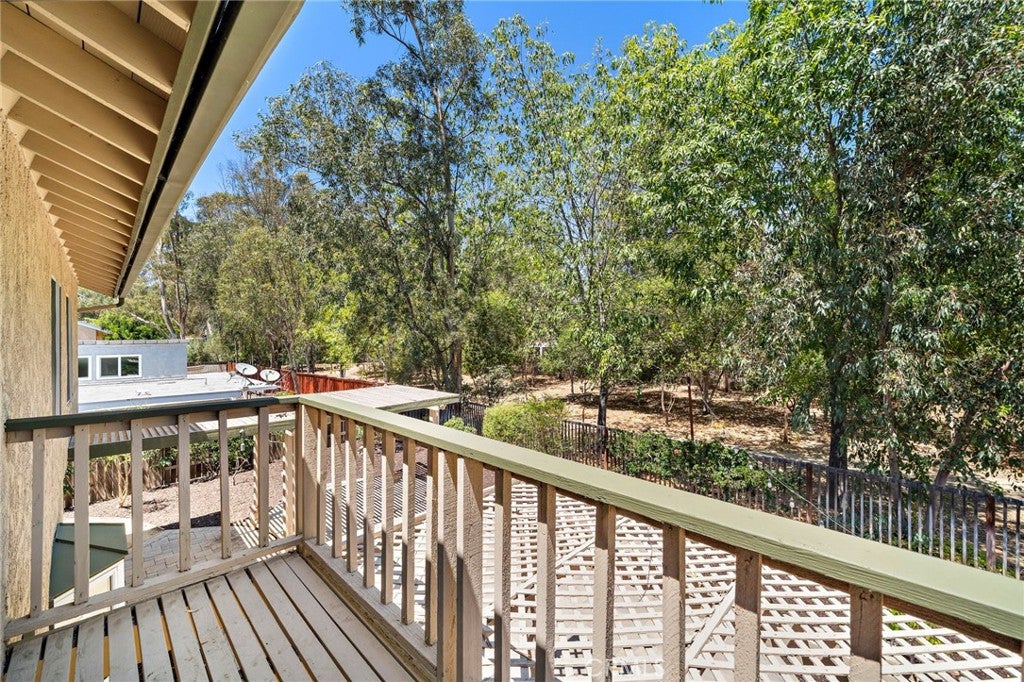 25072 Castlewood, Lake Forest CA 92630 - Photo 24