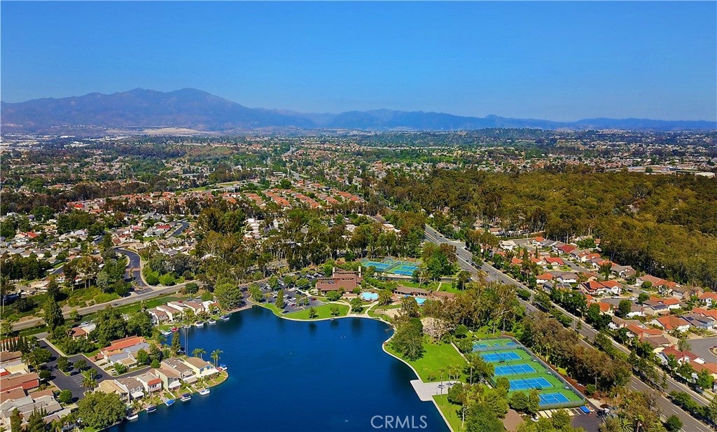25072 Castlewood