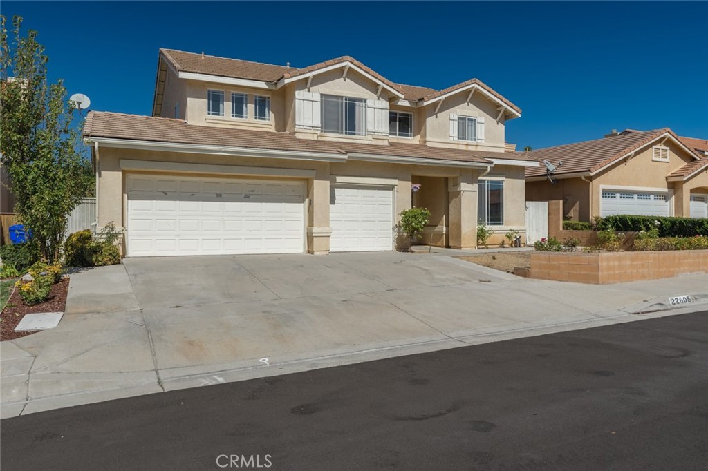 22605 White Wing