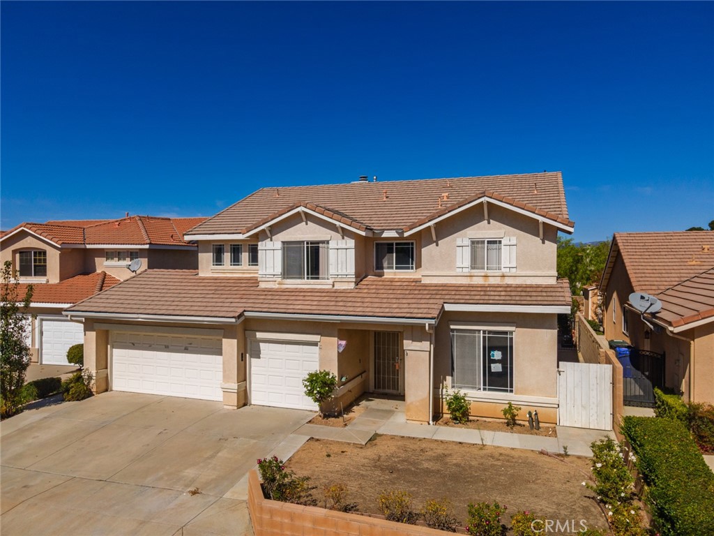 22605 White Wing