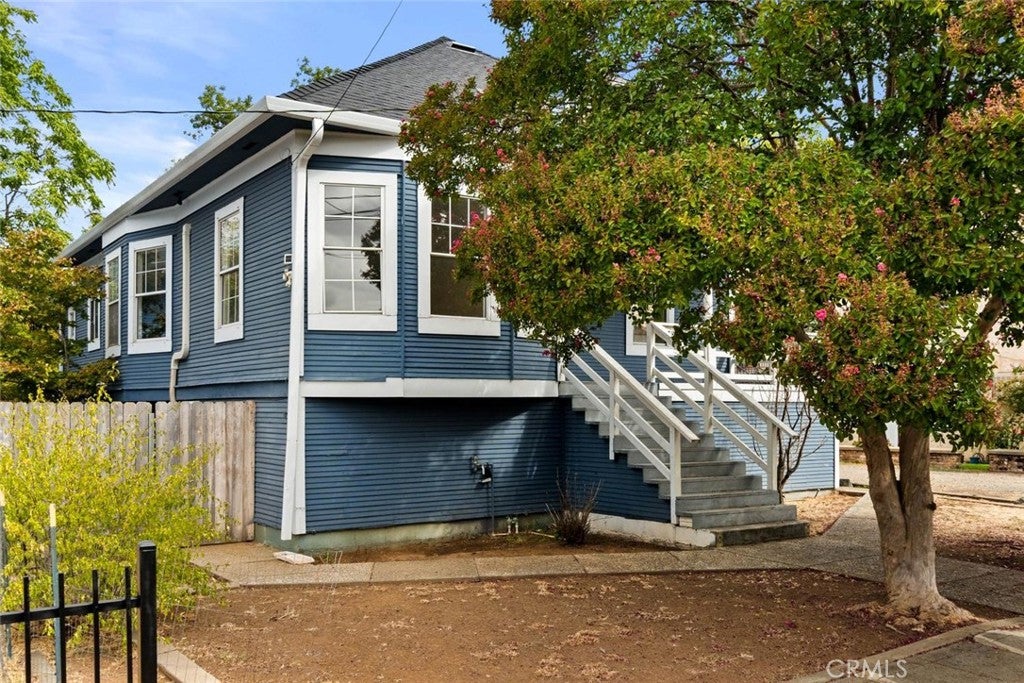 2240 Wilcox Avenue