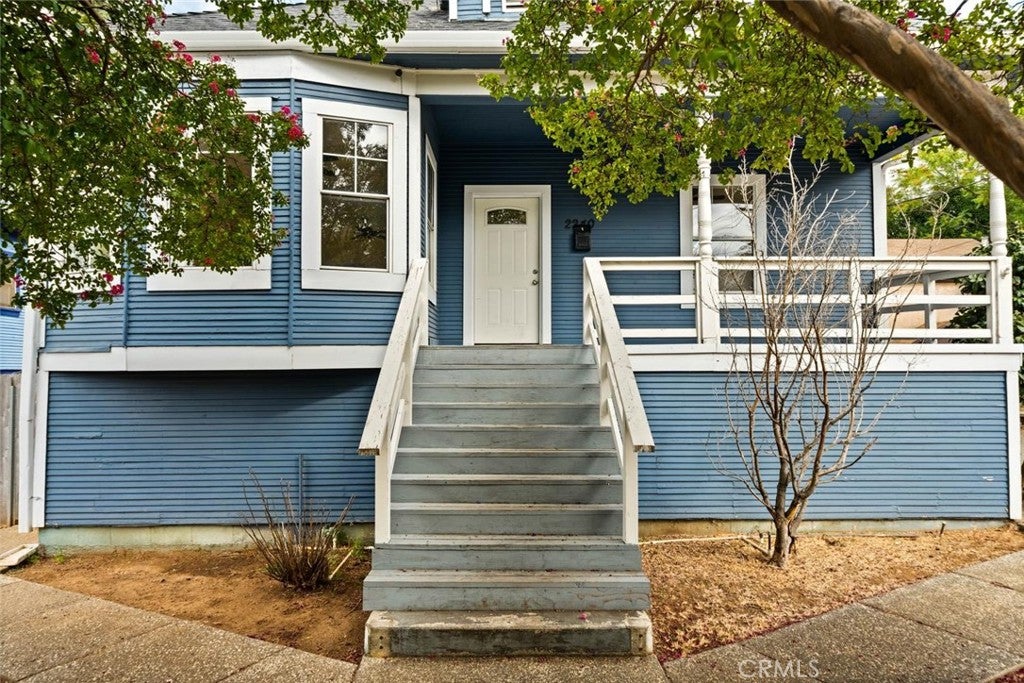 2240 Wilcox Avenue
