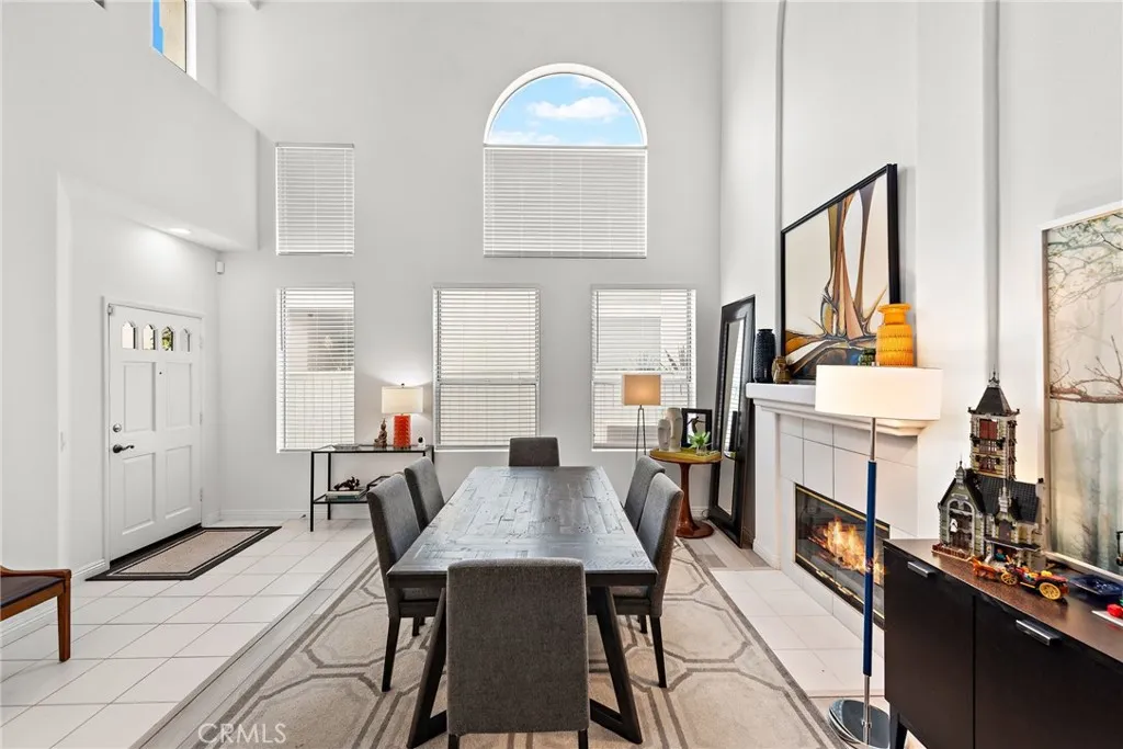 Aliso Viejo, California 92656, United States, 4 Bedrooms Bedrooms, ,3 BathroomsBathrooms,Residential,Active,142343