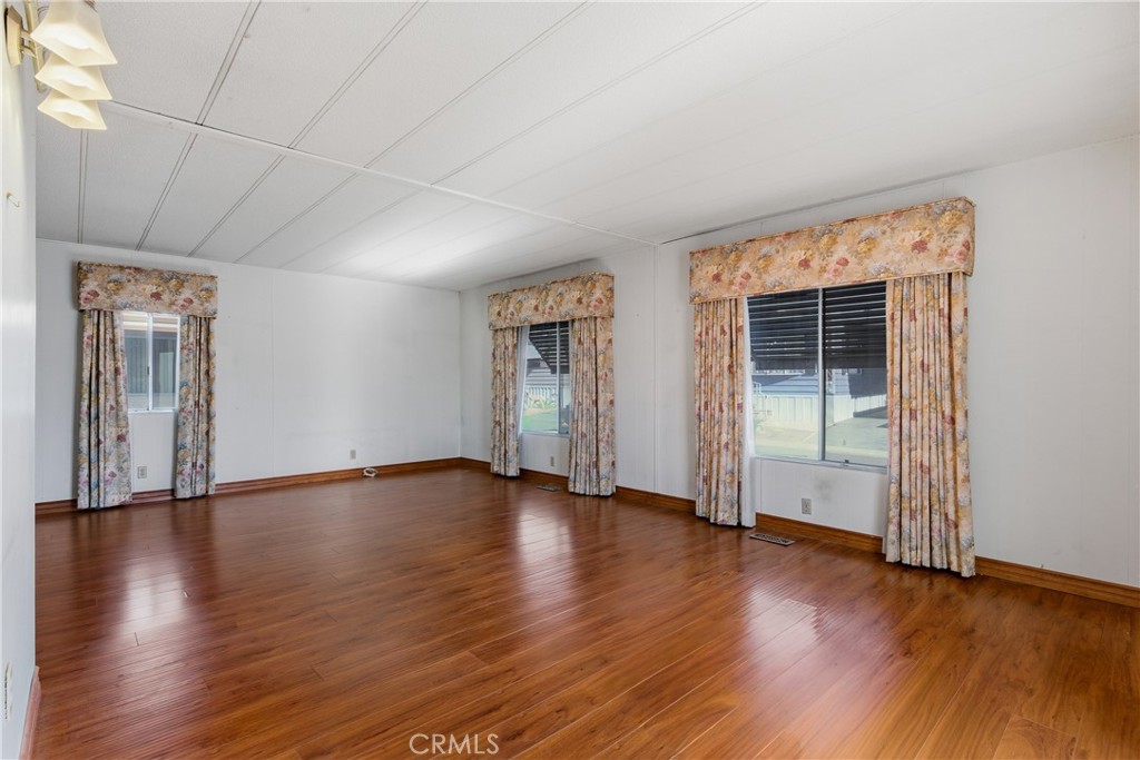 4095 Fruit Street 114