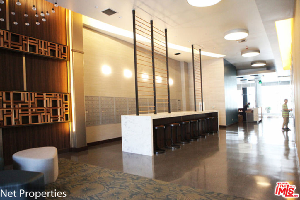 3810 Wilshire Boulevard 1508